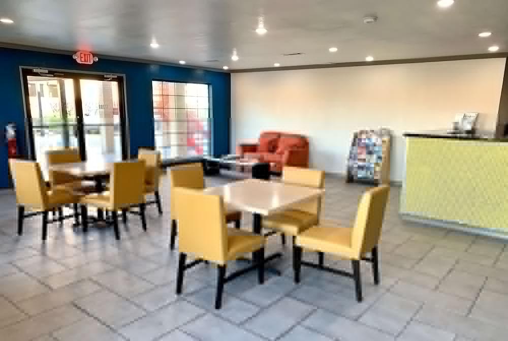 Days Inn & Suites By Wyndham - Canton First Monday Trade Days Ngoại thất bức ảnh