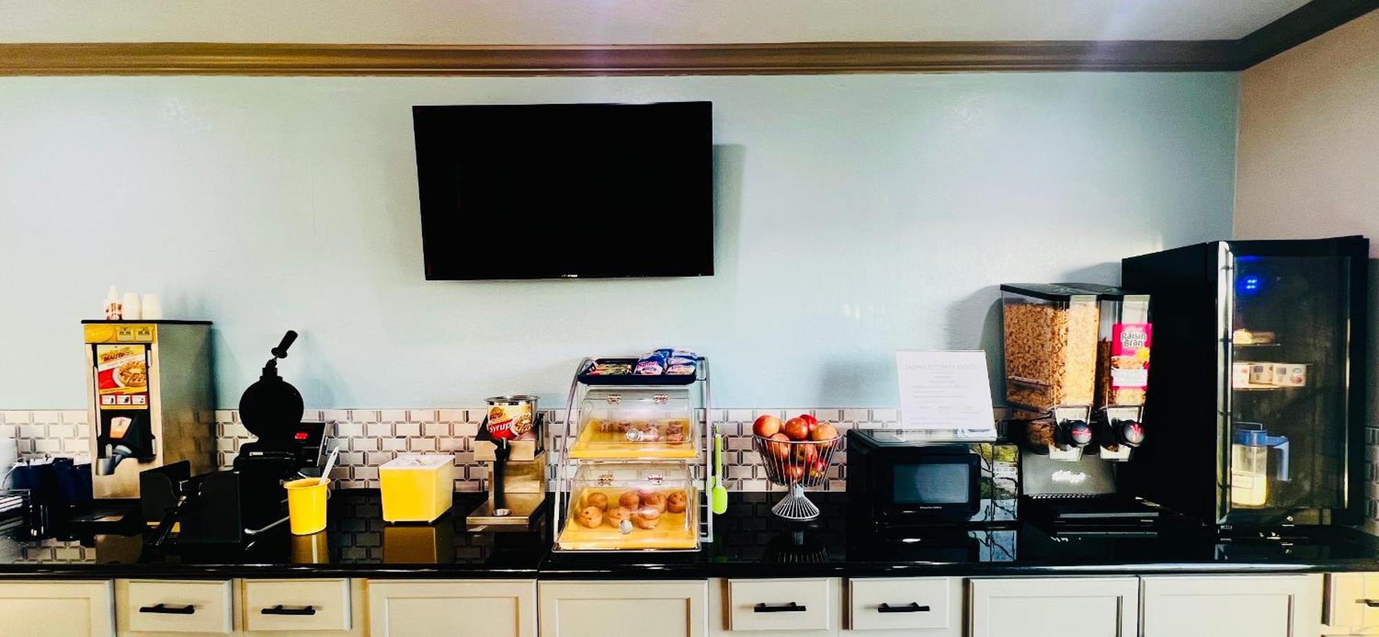 Days Inn & Suites By Wyndham - Canton First Monday Trade Days Ngoại thất bức ảnh